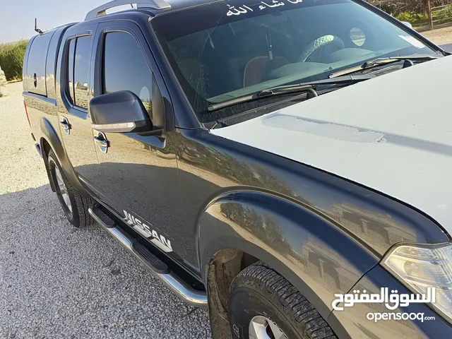 Used Nissan Navara in Mafraq