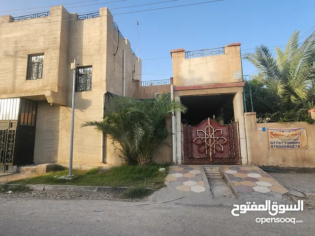 320 m2 More than 6 bedrooms Townhouse for Sale in Basra Juninah