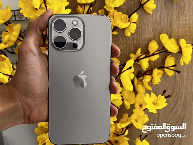 Apple iPhone 15 pro max 256 Gb état de batterie 89%