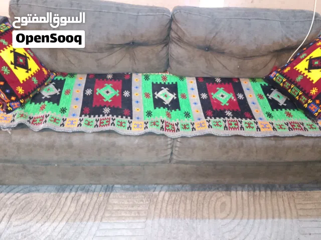 تخم تركي مودرن عشر مقاعد جديد  بعده مابي اي ضرر اخذته البيع لغرض السفر فقط