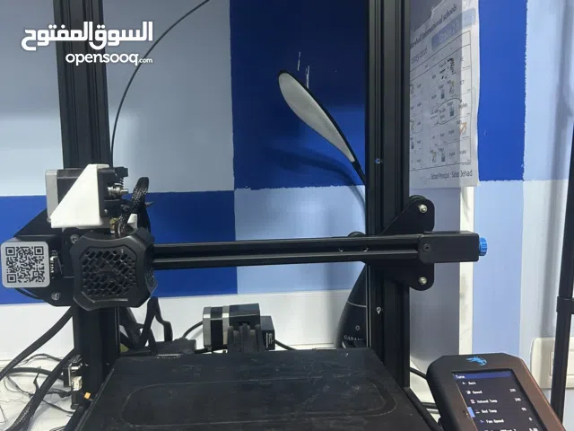 طابعة Ender 3 V2 شبه جديد استعمال خفيف