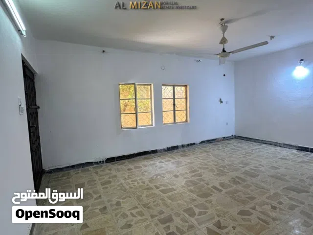 منــــزل  للايجار في البصره - شارع الوفود 200 متر طابقين