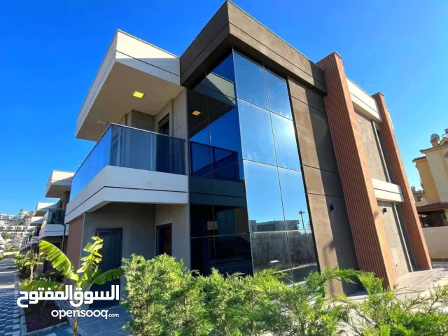 4+1 villa for sale in Kuşadası.