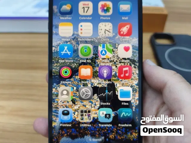 Apple iPhone 13 128 GB in Baghdad