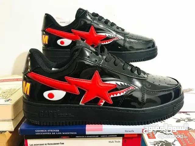 Size 43 new with the box