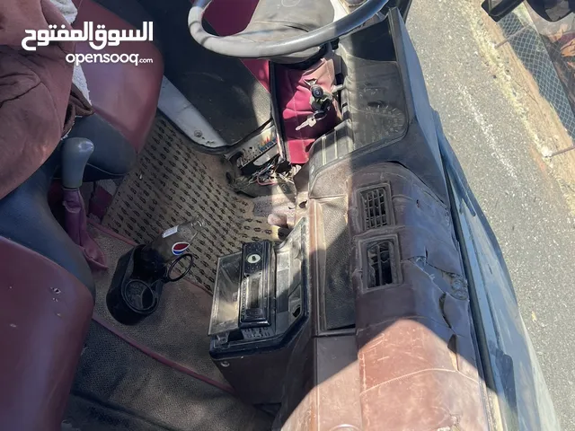 Used Toyota Hilux in Mafraq