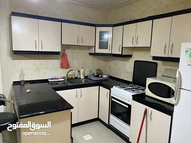 81 m2 2 Bedrooms Apartments for Rent in Amman Al Rawabi