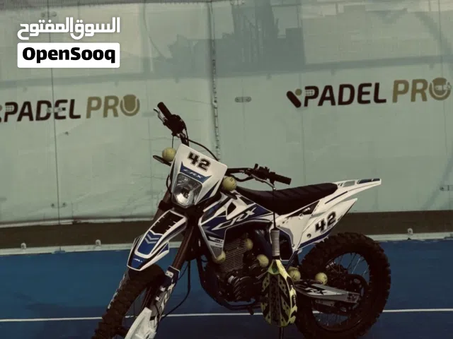 لل بيع دراجه قفاز جديده