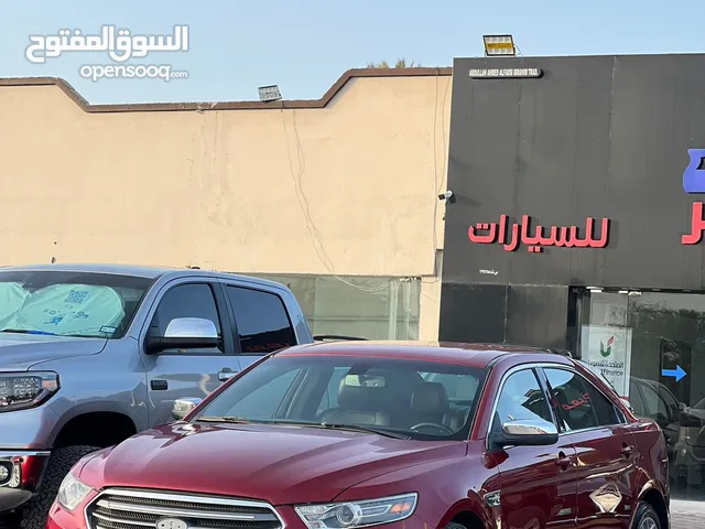 Ford Taurus 2015 in Al Batinah