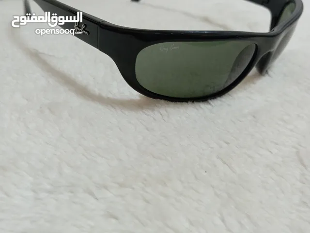 نظارة Ray Ban أصليه شبه الجديدة
