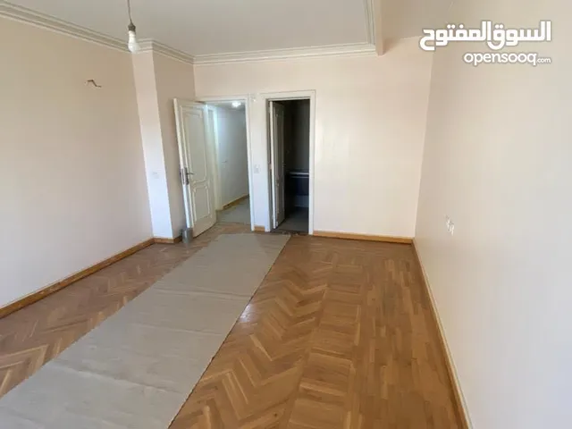 360 m2 3 Bedrooms Apartments for Sale in Giza Dokki