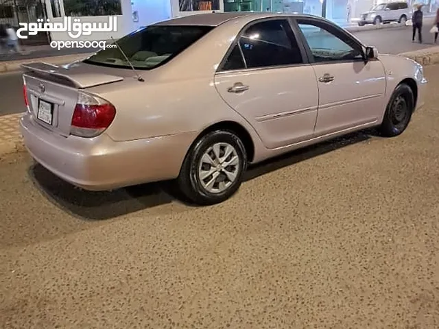toyta camry 2006 model good car