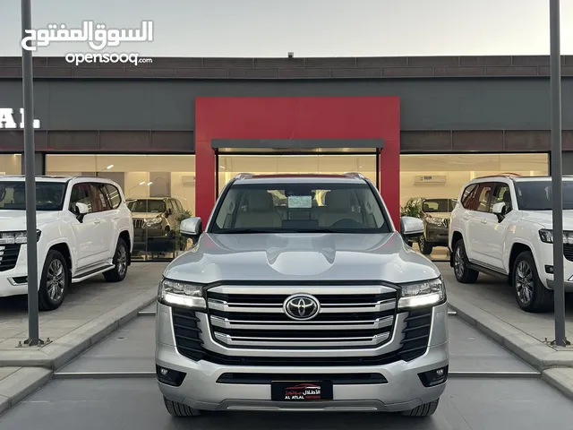 Used Toyota Land Cruiser in Al Batinah