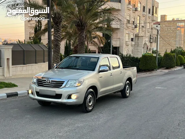 Used Toyota Hilux in Amman