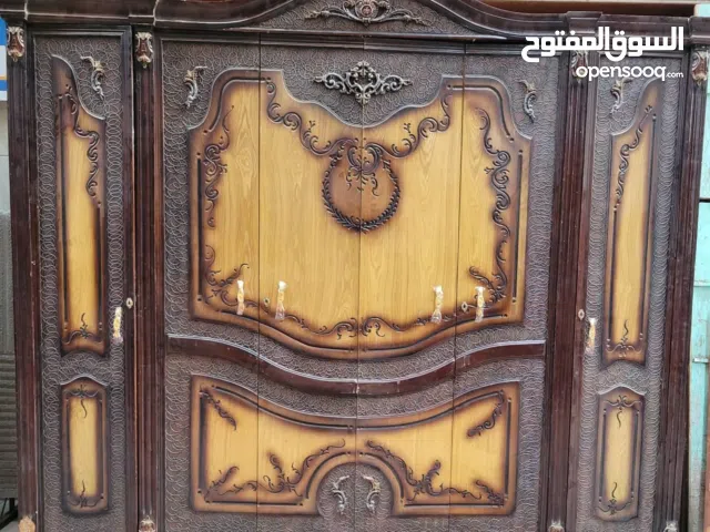 دولاب غرفة نوم دمياطي 6 درفة قوايم وحلايا زان بحالة ممتازة العنوان السيدة زينب