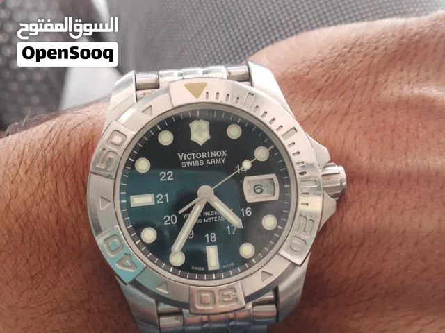 ساعة يدوية VICTORINOX swiss ARMYللبيع