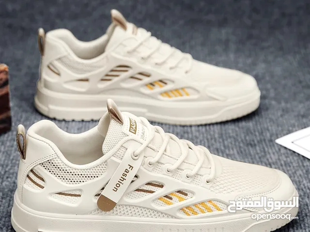 sneakers For sale SIZE 44 CASUAL SHOES Cash in delivery available