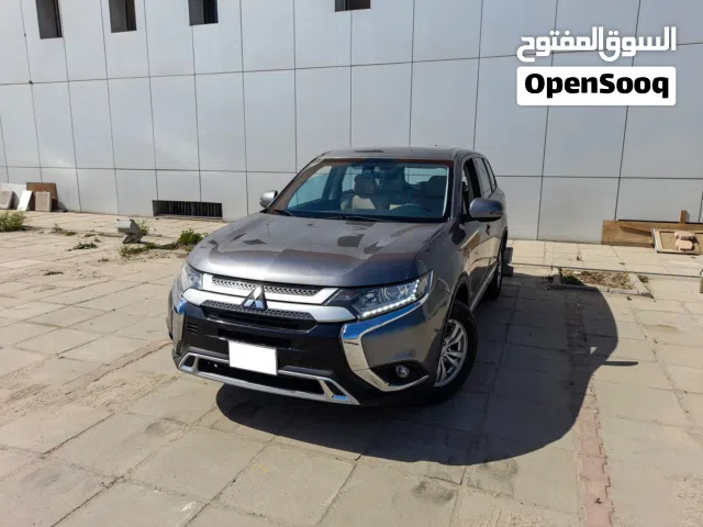 2019 Mitsubishi Pajero Standard