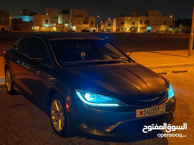 For sale chysler 200 2016 v4 للبيع كريسلر 200 2016 اربعه سلندر