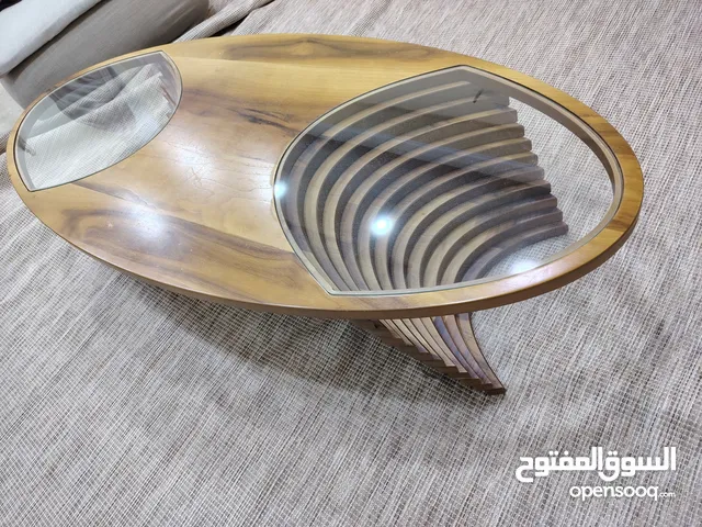 طاوله وسط..