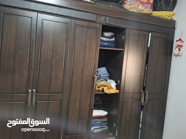 غرفة نوم خشب قوي