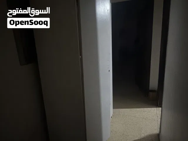 خزانه اللبيع