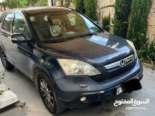 Used Honda CR-V in Ramallah and Al-Bireh