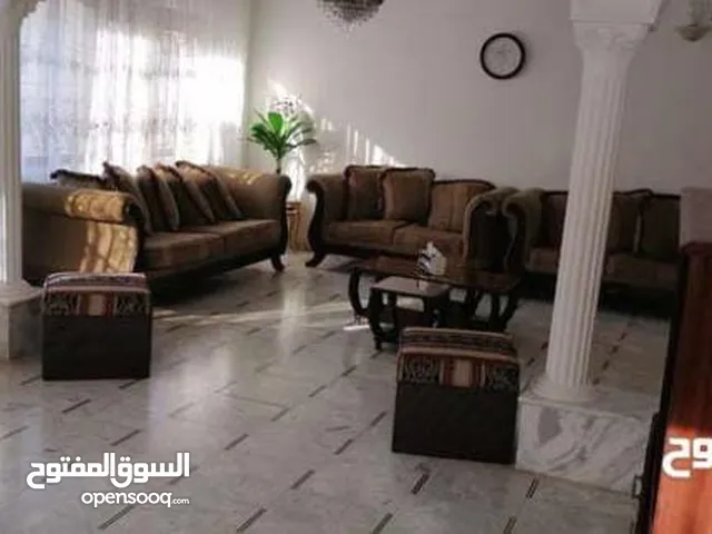 171m2 3 Bedrooms Apartments for Rent in Amman Al Rabiah