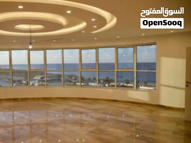للبيع  مواقع استراتيجي مكان سوق الجمعه طريق الشط  المبني يجي مصرف أو مستشفي أو شركه كبيره لو كنت تبح