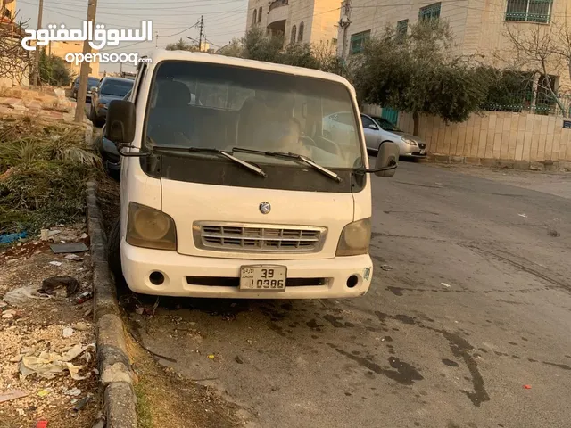 Box Kia 2002 in Amman