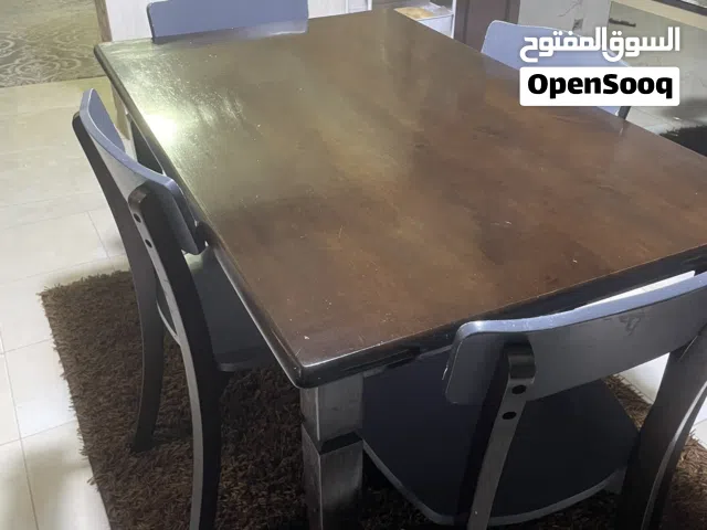 طاولة مطبخ للبيع