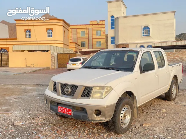 Used Nissan Navara in Muscat