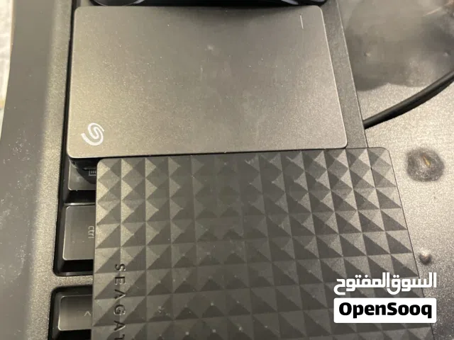 للبيع اكسسوارات كمبيوتر بسعر اقل تكلفه