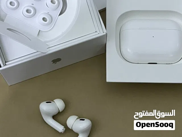 ايربودز برو 2 بحالة ممتازة مع كامل الملحقات AirPods pro 2