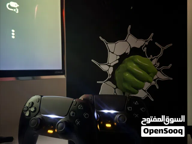 PlayStation 5 Black Edition 1TB بحالة الوكالة للبيع بلاسيتيشن 5