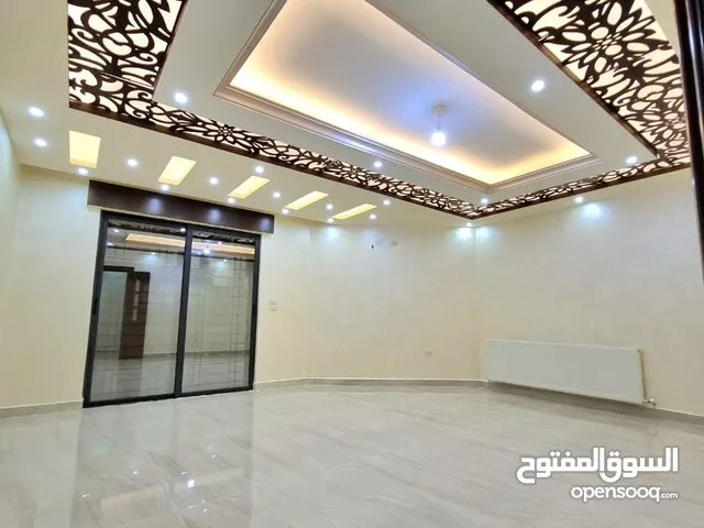 266m2 4 Bedrooms Apartments for Sale in Amman Jubaiha