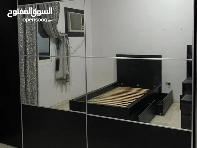 درج ملابس سحب