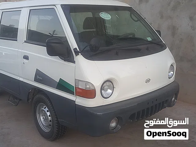 2003 هيونداي بورتر