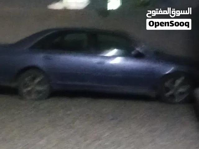 تويوتا افلون 2000