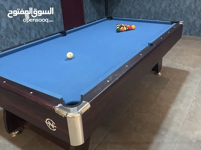 طاولة بيليارد