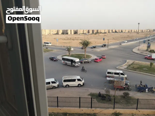 شقة للبيع الحي 11 كمبوند مصر الحجاز العاشر من رمضان على طريق مصر النور ودوران مصر الحجاز موقع مميز