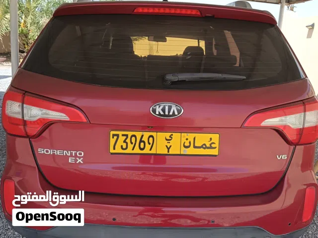 ابحث عن شفت الفور ويل مستعمل لسياره كيا سورينتو 2013