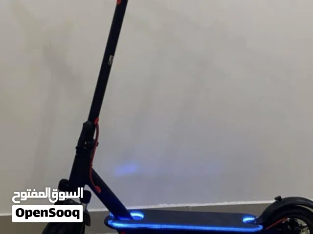 سكوتر مشحون 5 مرات نضيفففف
