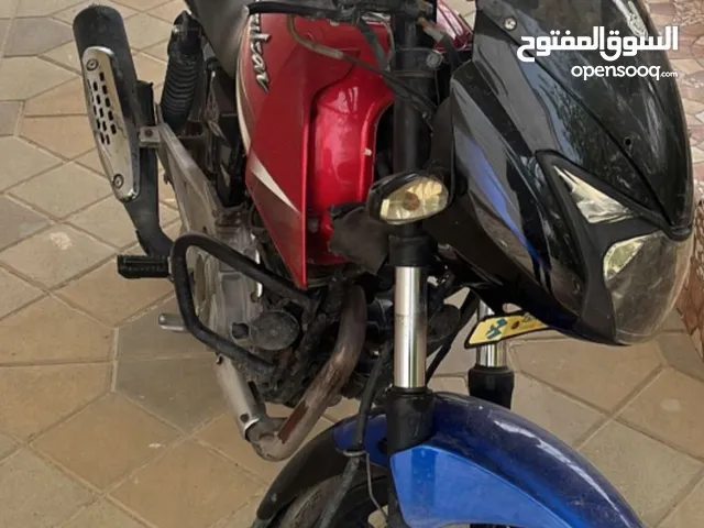 دراجه بجاج نوعها بولسر 5 غيار مكينة قير مايشكن من شي