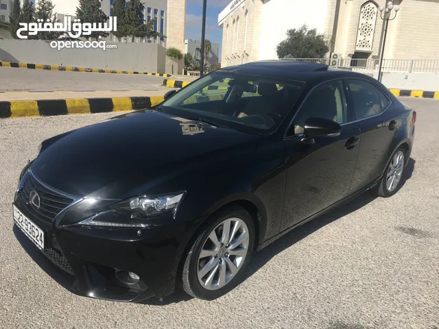 Used Lexus IS in Amman
