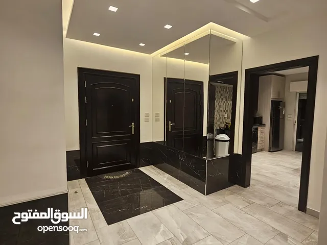 شقة مفروشة للإيجار في عبدون - REF:14544