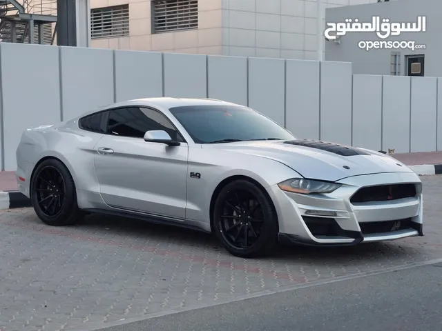 Ford mustang V4 2017 in a good condition