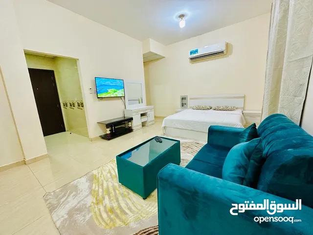 M1 / استديو مفروش للايجار الشهري في المويهات2 قرب نستو و على شارع الشيخ عمار