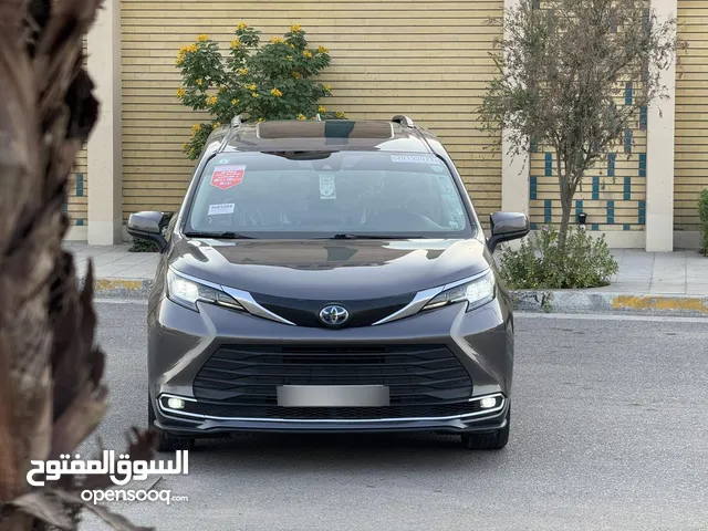 Used Toyota Sienna in Karbala