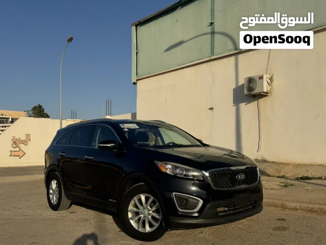 Used Kia Sorento in Benghazi